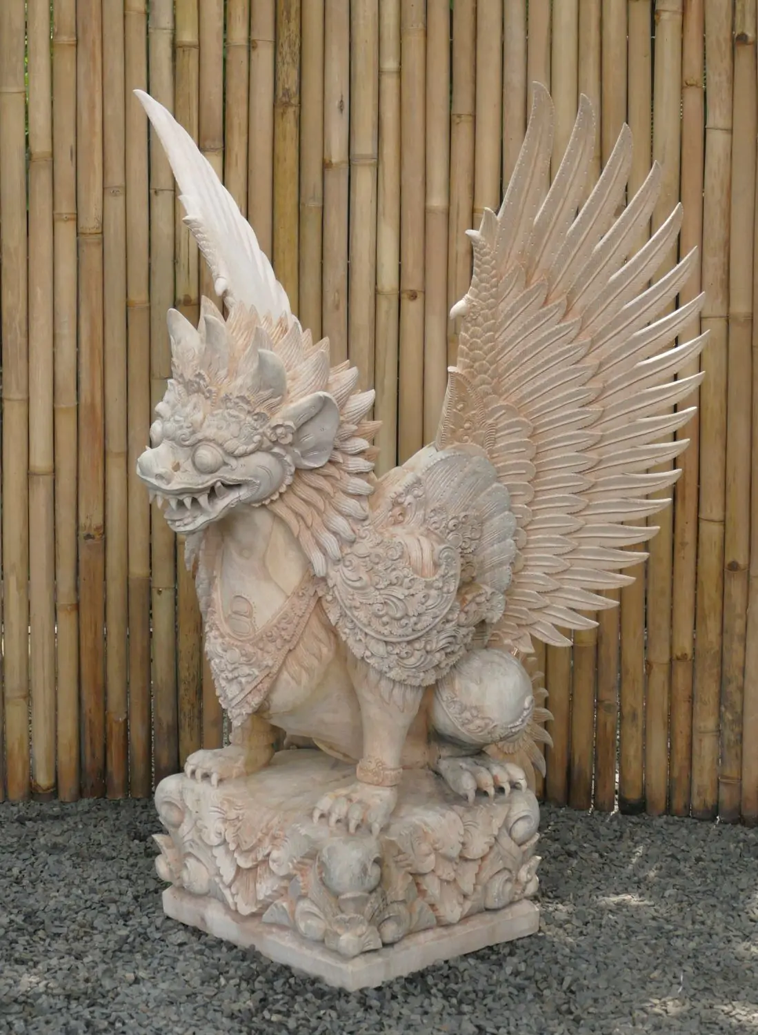  Product image 6 of the product “Singa ambara raja from Acazia wook, easy crack made from wood ”